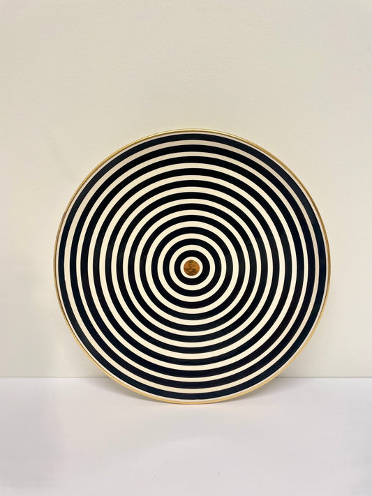 Set of 2 Stripe Plates with Gold Detail, Black